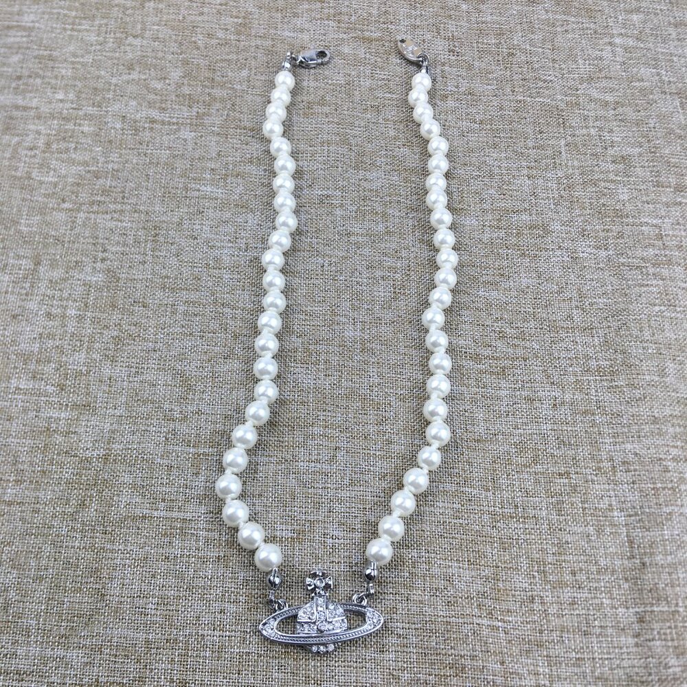 BRAND NEW Vivienne westwood Silver Orb Pearl Choker Necklace - Picture 2 of 8